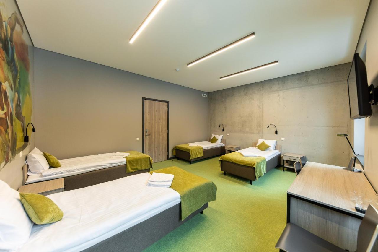 Stadium Hotel Valmiera Extérieur photo