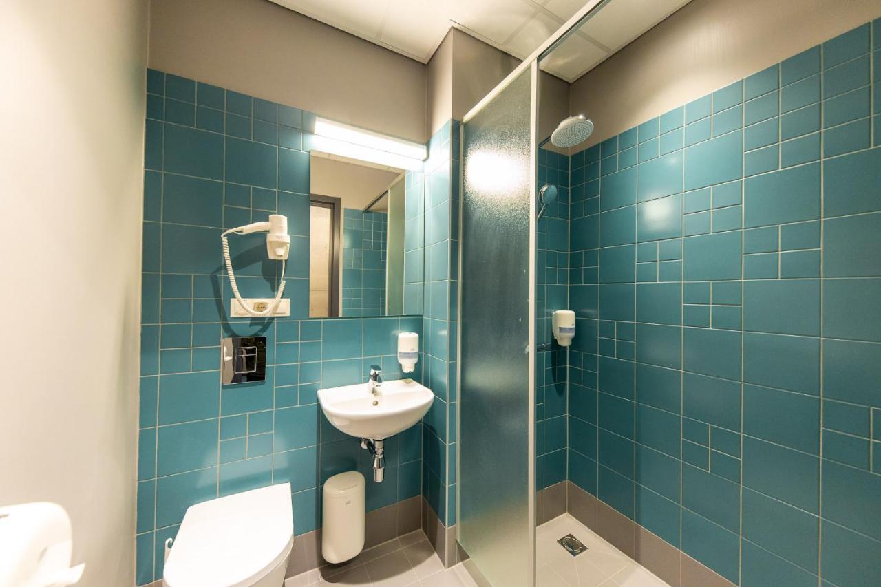 Stadium Hotel Valmiera Extérieur photo