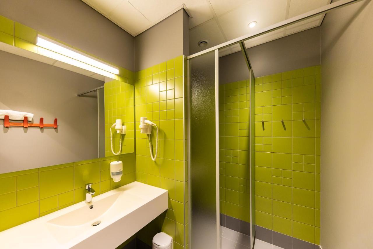 Stadium Hotel Valmiera Extérieur photo